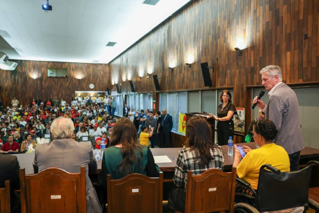 Rogério Correia em BH nesta terça-feira (25)